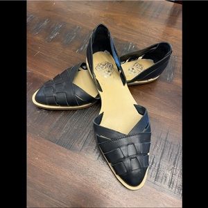 Vince Camuto Black Woven Huarache Sandals Size 6